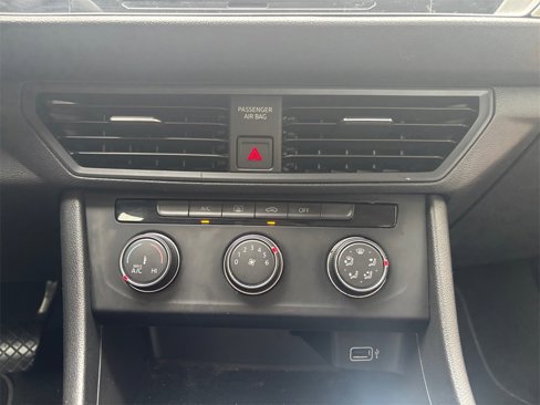 Used 2019 Volkswagen Jetta S image 23