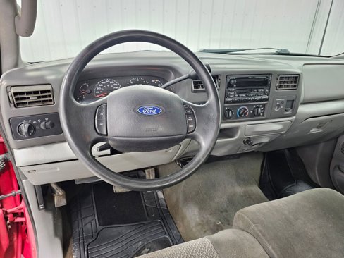 Used 2003 Ford F250 XLT image 4