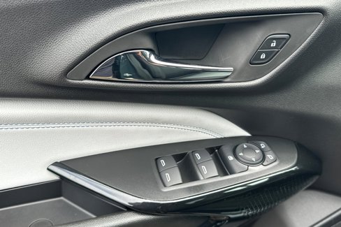 New 2025 Chevrolet Trax LT w/ LT Convenience Package image 11