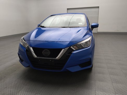 Used 2021 Nissan Versa SV image 15