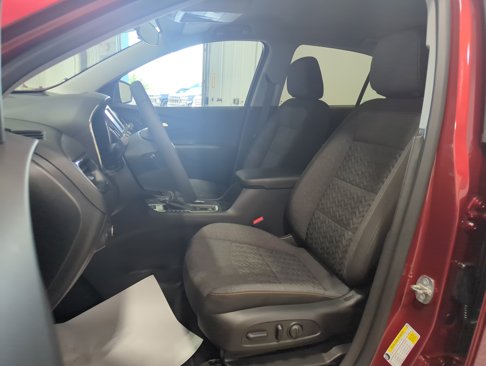 Used 2023 Chevrolet Equinox LT image 9