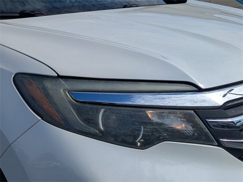 Used 2017 Honda Pilot LX image 9