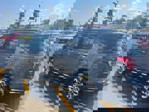 Used 2018 Ford Explorer Limited w/ Equipment Group 301A image 15