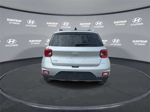 Certified 2022 Hyundai Venue SEL w/ Cargo Package image 17