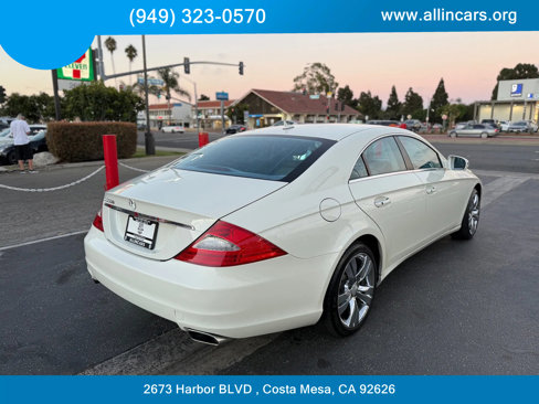 Used 2009 Mercedes-Benz CLS 550 image 4