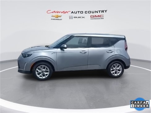 Used 2023 Kia Soul LX w/ LX Technology Package image 4
