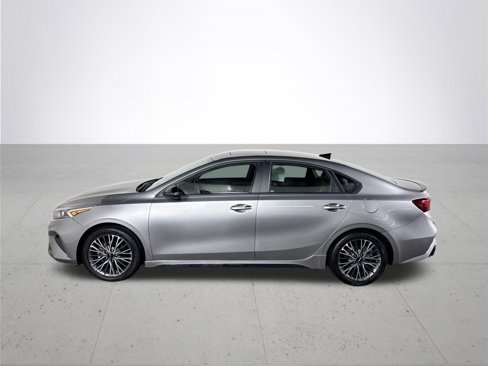 Used 2024 Kia Forte GT-Line w/ GT-Line Premium Package image 9