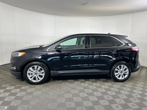 Used 2022 Ford Edge Titanium w/ Equipment Group 301A image 6