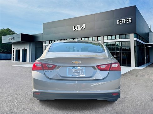 Used 2023 Chevrolet Malibu LT image 7