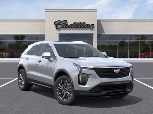New 2025 Cadillac XT4 Premium Luxury w/ Cold Weather Package image 7