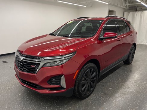 Used 2022 Chevrolet Equinox RS w/ RS Leather Package image 4