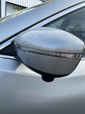 Used 2014 Nissan Rogue SL image 16