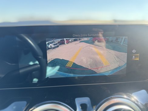 Used 2021 Mercedes-Benz GLA 250 image 17