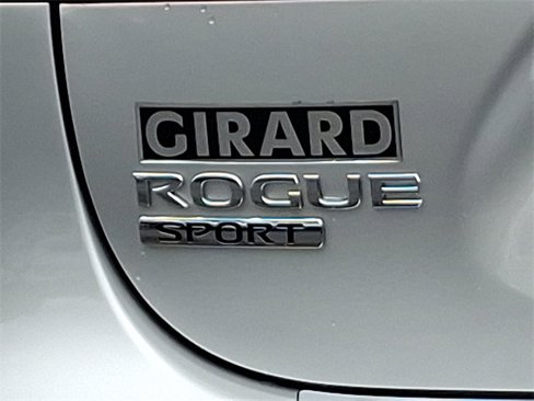 Used 2022 Nissan Rogue Sport SV w/ Technology Package image 29