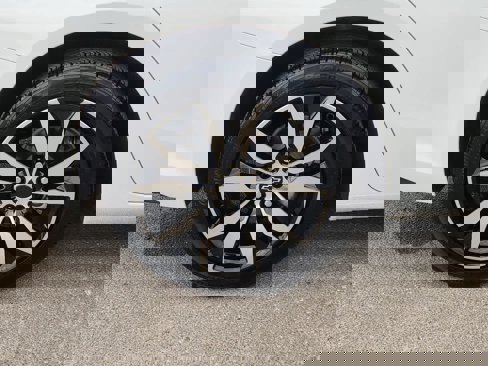 Used 2024 Chevrolet Malibu RS image 12