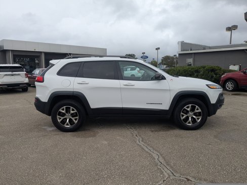 Used 2014 Jeep Cherokee Trailhawk w/ Comfort/Convenience Group image 3