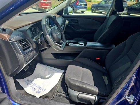 Used 2023 Nissan Rogue S image 20