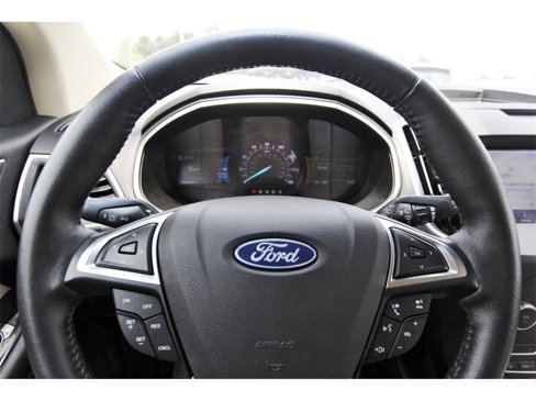 Used 2020 Ford Edge SEL w/ Convenience Package image 15