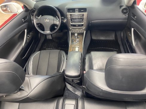 Used 2010 Lexus IS 250C w/ Luxury Pkg image 12