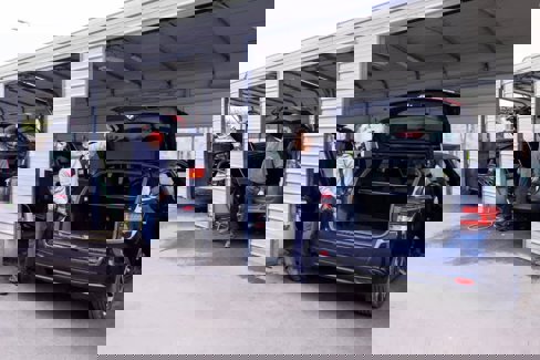 Used 2016 Nissan Versa SL image 36