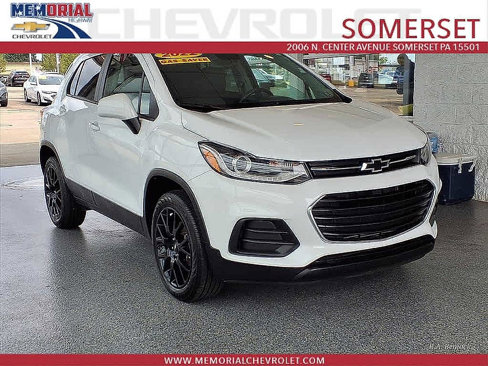 Used 2022 Chevrolet Trax LT w/ Sport Edition image 1