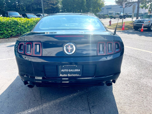 Used 2014 Ford Mustang Coupe image 5