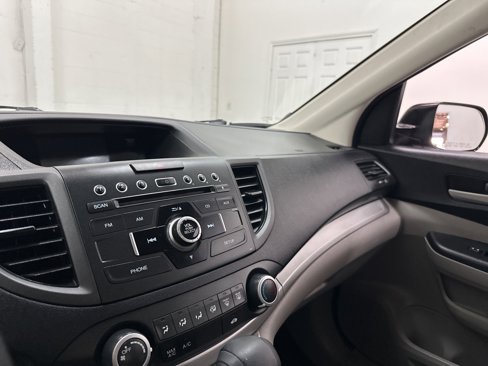 Used 2014 Honda CR-V LX image 28