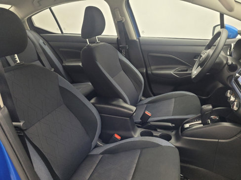 Used 2023 Nissan Versa SV image 21