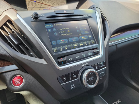 Used 2018 Acura MDX SH-AWD w/ Technology Package image 17