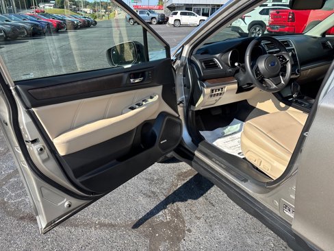 Used 2018 Subaru Outback 3.6R Limited image 9