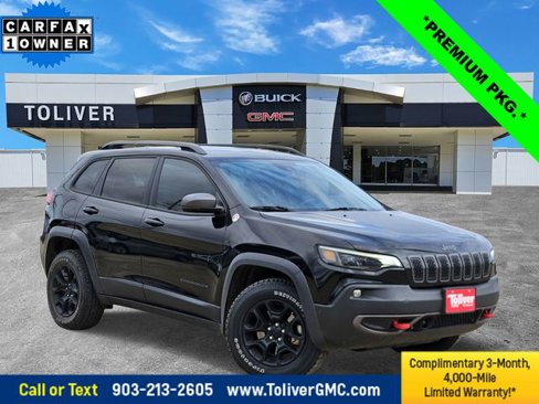 Used 2019 Jeep Cherokee Trailhawk image 1
