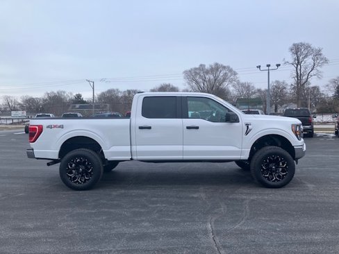 Used 2023 Ford F150 XLT image 7