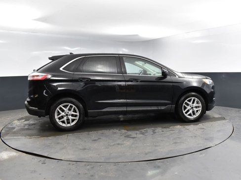 Used 2023 Ford Edge SEL image 12
