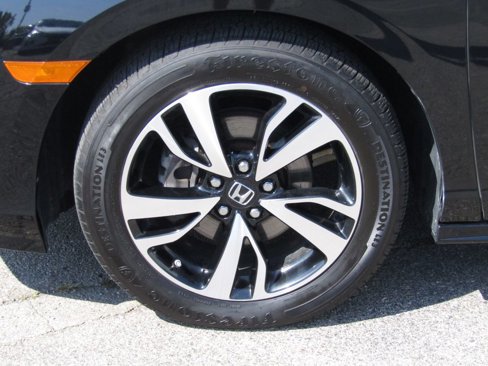 Used 2018 Honda Odyssey Elite image 4