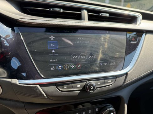Used 2022 Buick Encore GX Select w/ Sport Touring Package image 49