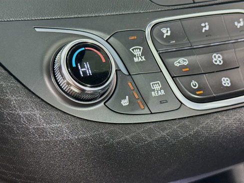 Used 2024 Chevrolet Malibu LT image 19