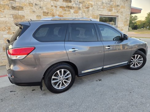Used 2016 Nissan Pathfinder SL w/ SL Tech Package image 22