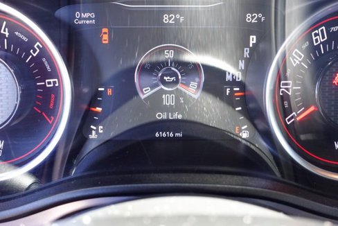 Used 2023 Dodge Challenger SXT image 21