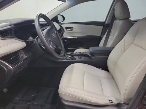 Used 2018 Toyota Avalon XLE image 21