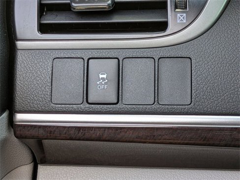 Used 2012 Toyota Camry XLE image 22