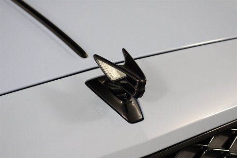 New 2025 Bentley Flying Spur Plug-In Hybrid image 9