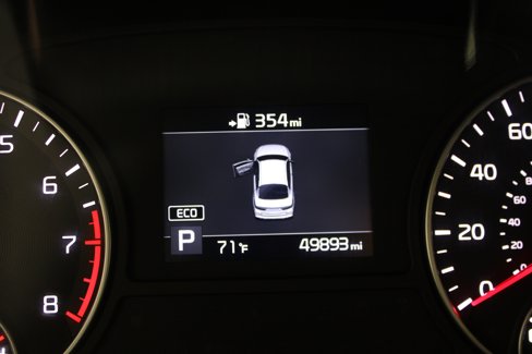 Used 2020 Kia Optima LX image 10