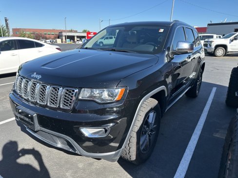 Used 2017 Jeep Grand Cherokee Limited image 1
