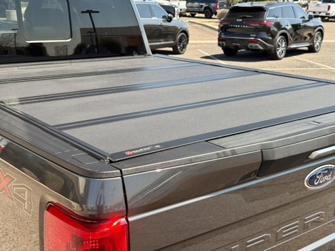 Used 2020 Ford F250 Lariat w/ Chrome Package image 8