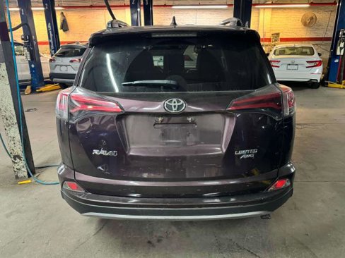 Used 2018 Toyota RAV4 Limited image 5