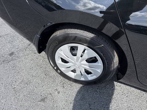 New 2025 Nissan Versa S image 23