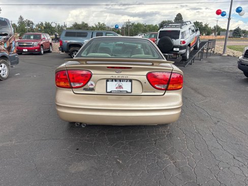 Used 2004 Oldsmobile Alero GL image 6