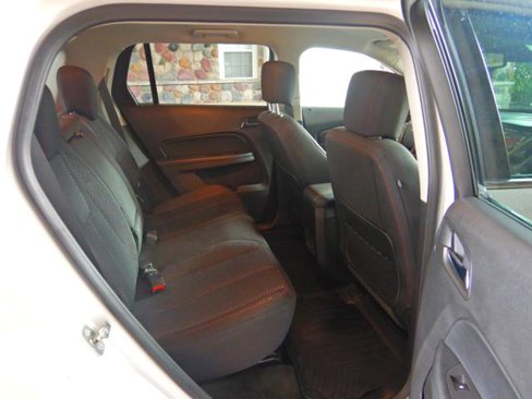 Used 2017 GMC Terrain SLE image 16
