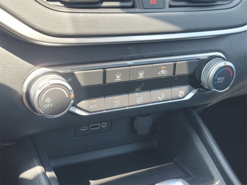 Used 2022 Nissan Altima 2.5 SV image 26