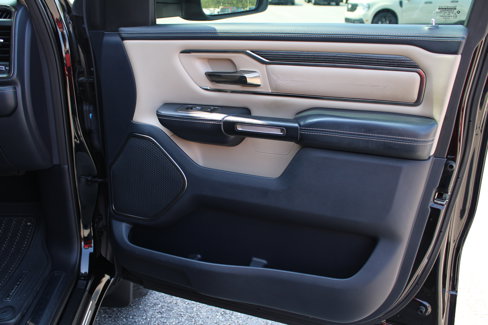 Used 2019 RAM 1500 Limited w/ Advanced Safety Group image 16